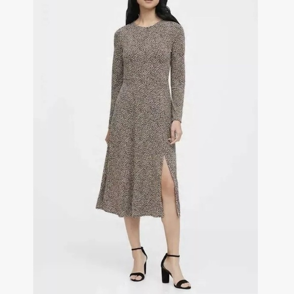Banana Republic Fit and Flare Leopard Print Long Sleeve Midi Dress Size XS - Picture 1 of 12